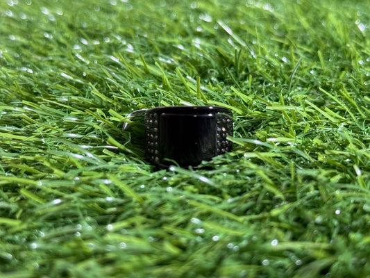 Premium Black Ring – Bold, Elegant & Timeless